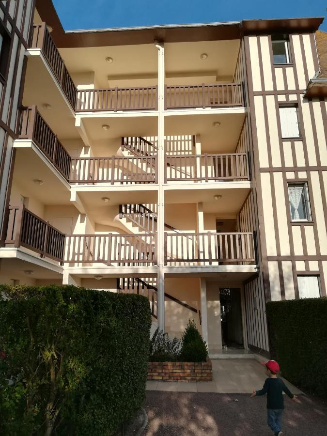 L'Appart De Blonville A 250M De La Plage Exterior photo